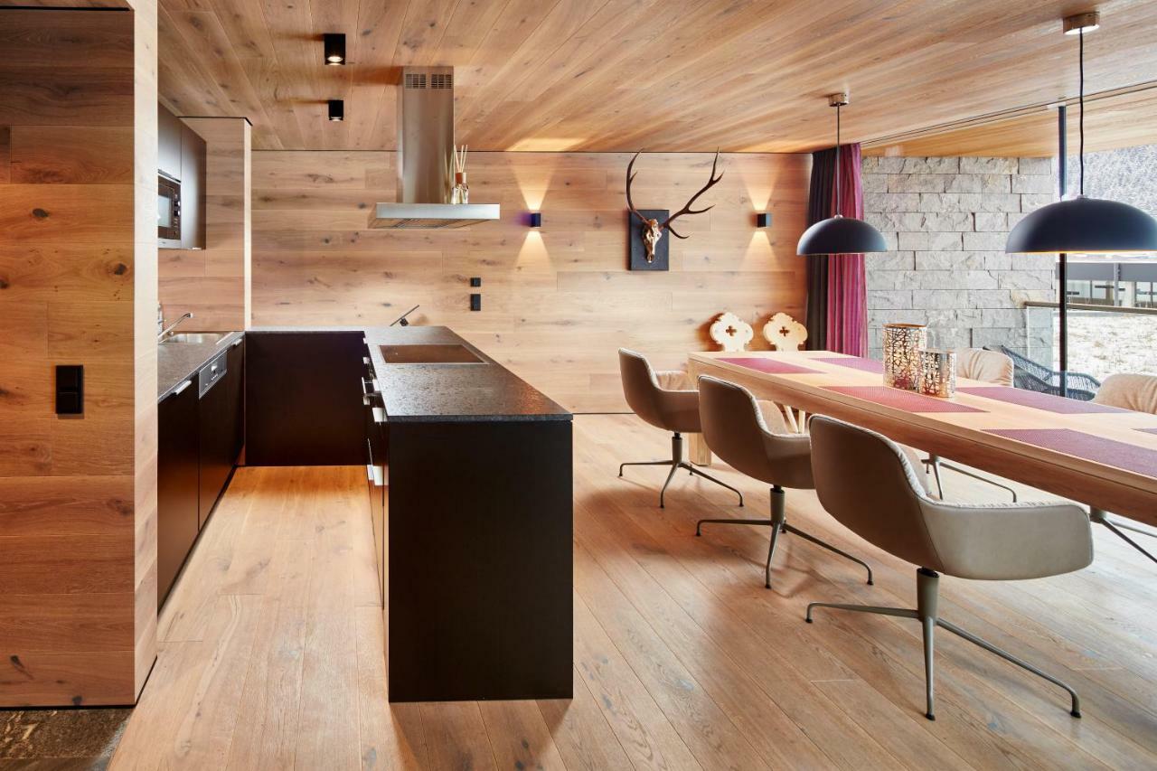 Alpenmaisonette Gipfelstuermer Bramberg am Wildkogel Luaran gambar