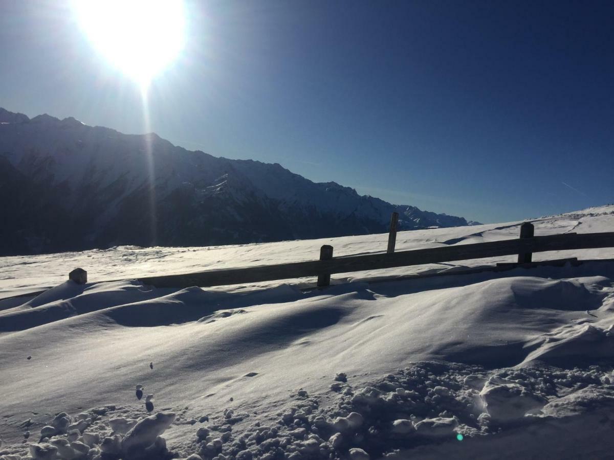 Alpenmaisonette Gipfelstuermer Bramberg am Wildkogel Luaran gambar